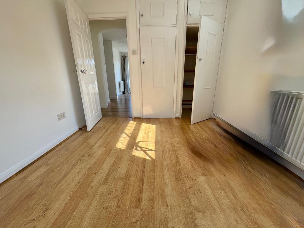 Lot: 108 - DETACHED BUNGALOW WITH STUNNING VIEWS - Bedroom 1